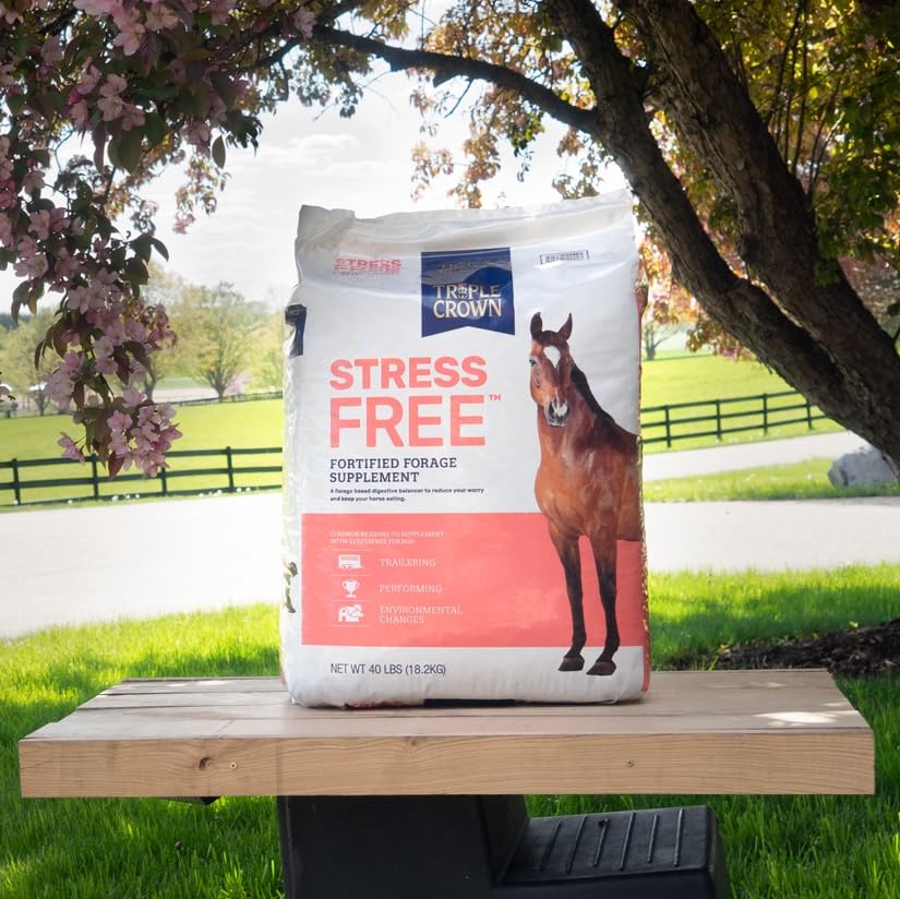 triple-crown-stress-free-forage-for-hors-3.jpg