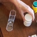apex-pill-splitter-double-beveled-cuttin-6.jpg