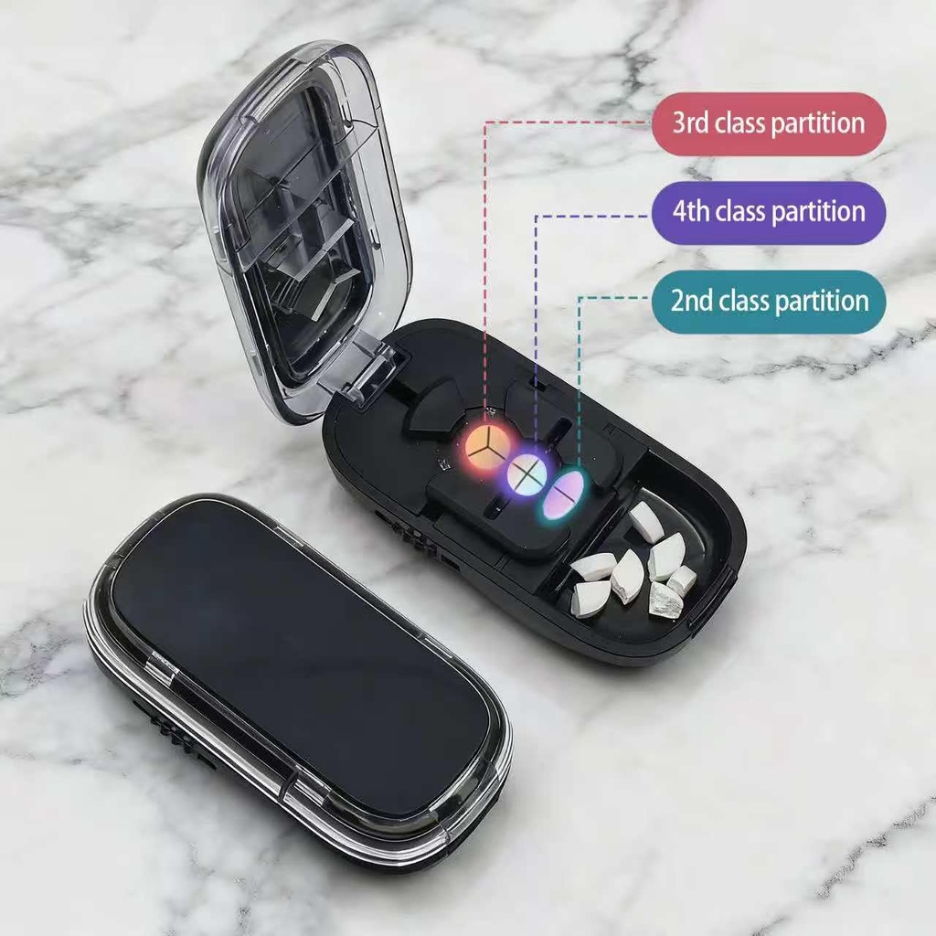 pill-cutter-splitter-for-small-and-ttiny-2.jpg