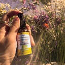 wedderspoon-propolis-manuka-honey-throat-4.jpg