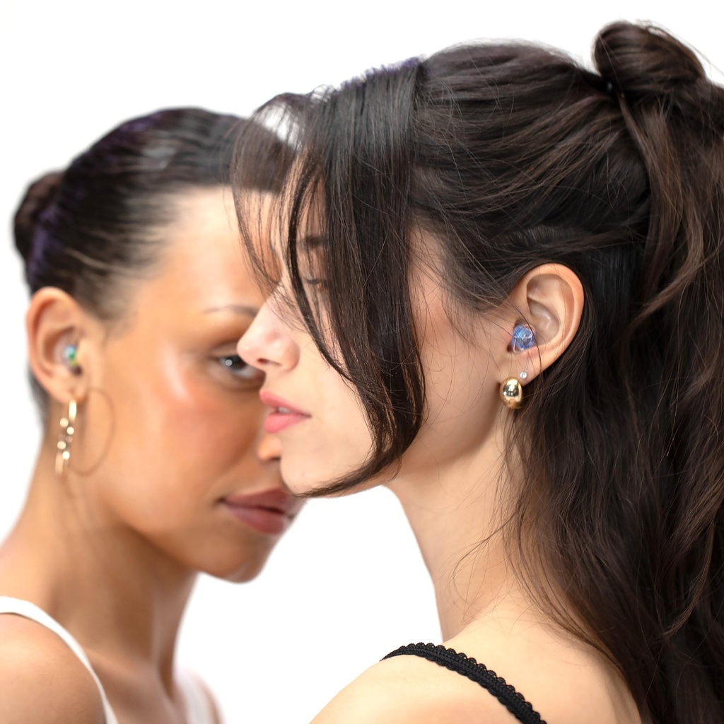 eargasm-high-fidelity-blue-earplugs-for--3.jpg