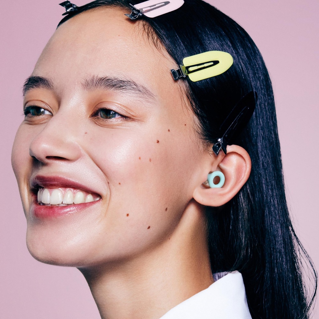 loop-quiet-2-ear-plugs-ultra-comfy-reusa-4.jpg