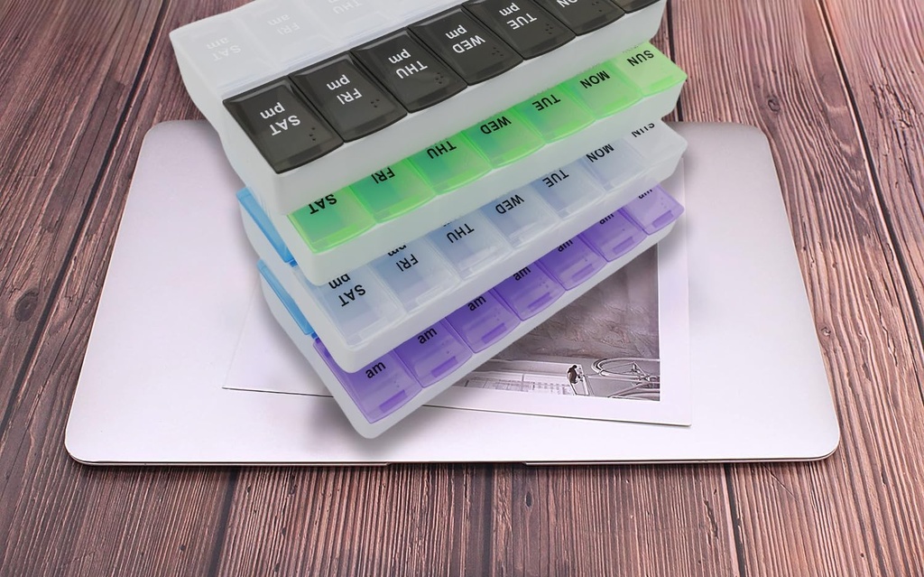 7-day-weekly-pill-am-pm-organizer-shyste-3.jpg