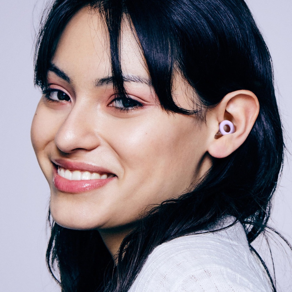 loop-quiet-2-ear-plugs-ultra-comfy-reusa-4.jpg