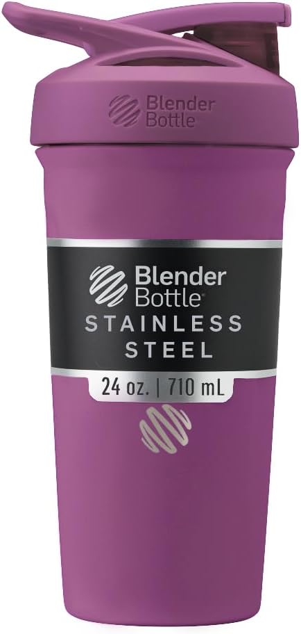 BlenderBottle Strada Shaker Κύπελλο μονωμένο από ανοξείδωτο χάλυβα μπουκάλι νερό με σύρμα Whisk, 24 Ounce, Δαμάσκηνο