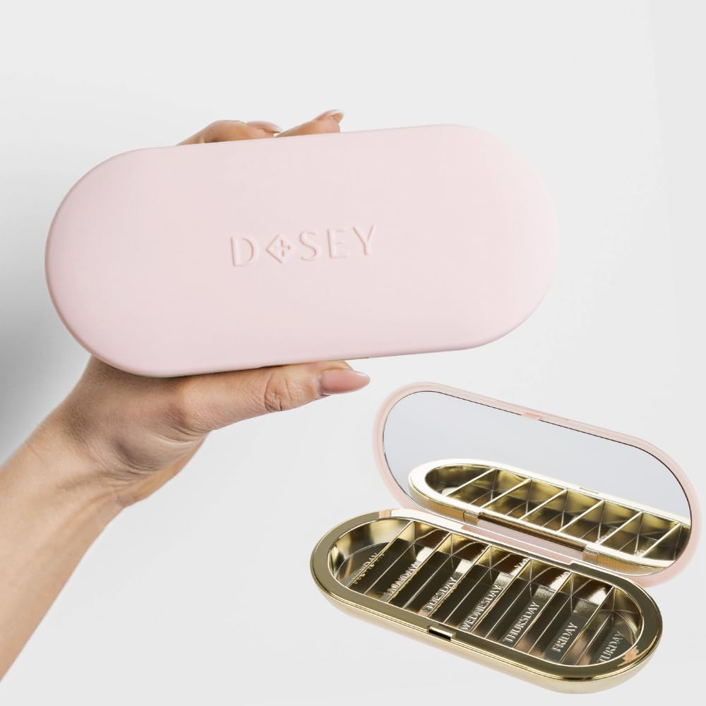 Dosey 7 Day Pill Compact Travel Pill Organizer - Pill Case με 7 Pill Διαμερίσματα για την Ιατρική Αποθήκευση & Προστασία – Κομψό & Κομψό Medication Organizer με καθρέφτη, Blush