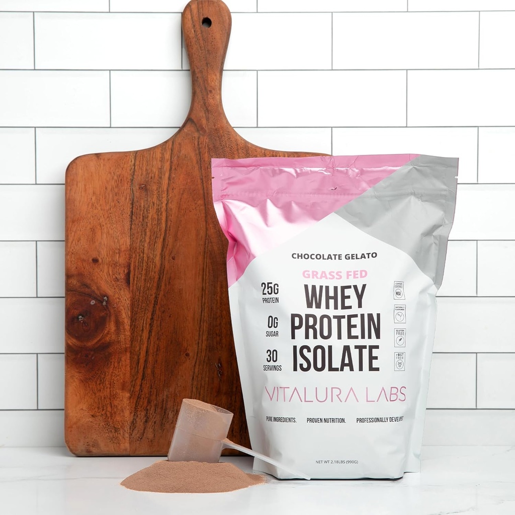 Vitalura Labs Grass-Fed Whey Protein Isolate - Πρωτεΐνη 25g (DV 50%) Per Serving - 100% Whey Isolate - NSF Περιεχόμενο Πιστοποιημένο - Σοκολάτα Gelato Γεύση - Δεν Fillers - Easy Digesting - 30 Σερβιέτες