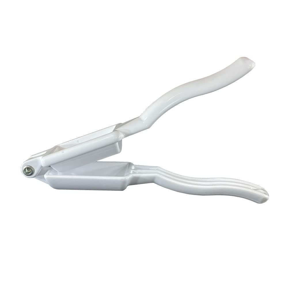 Hand Held Pill Crusher That Easily Reduces Pills to Powder