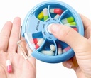 INVODA Weekly Pill Organizer 7 Διαμέρισμα Περιστρεφόμενο Χάπια Κουτί για Καθημερινή Φάρμακα & Βιταμίνες - Portable Travel Pill Υπόθεση Fish Oil Συμπληρώματα Βιταμίνες Organizer (Sky Blue)