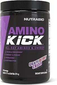 NutraBio Amino Kick – BCAA σκόνη με φυσική καφεΐνη – Amino Acids συμπλήρωμα για την ενέργεια, την ενυδάτωση και την ανάκτηση – BCAAs, ηλεκτρολύτες & αμινοξέα – Grape Berry Crush, 30 υπηρεσίες