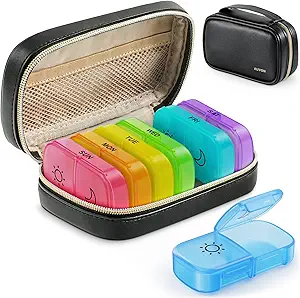 AUVON Weekly Pill Organizer 2 φορές την ημέρα με PU δερμάτινη τσάντα, Travel AM PM Pill Box 7 ημέρα με μία πλευρά μεγάλο Opening Design για εύκολη συμπλήρωση, Φορητή θήκη χάπι για βιταμίνες, φαρμακευτική αγωγή, συμπληρώματα
