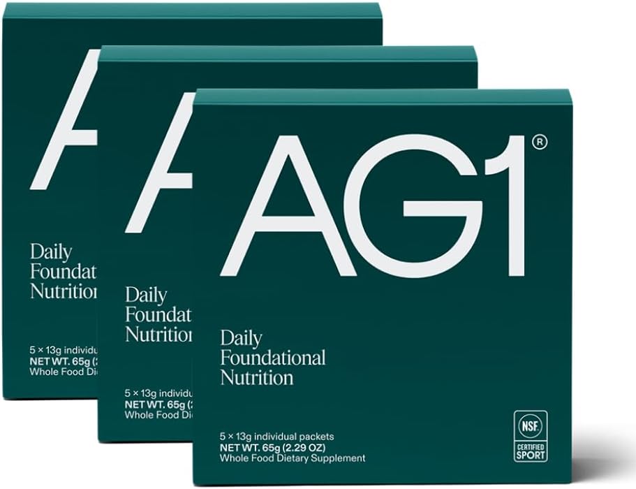 AG1 Athletic Greens Πράσινοι συμπλήρωμα σκόνης, βελτίωση της υγείας των ούρων, πολυβιταμίνη, προβιοτική, χωρίς γλουτένη, Vegan και Keto φιλικό, 75 Βιταμίνες (Ταξίδια, 15 κόμης) - Classic Formula