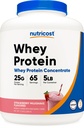 Nutricost Πρωτεΐνη ορού γάλακτος συμπυκνωμένο (Strawberry Milkshake) 5LBS - Χωρίς γλουτένη & GMO Δωρεάν