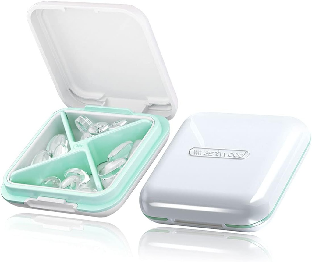 Μικρό κουτί χαπιών, ταξιδιωτική θήκη χαπιών, Dtouayz Φορητός οργανωτής ιατρικής, βιταμίνης και φαρμακευτικής διανομής, χαριτωμένος ημερήσιο κουτί χαπιών για το πορτοφόλι ή το πορτοφόλι, αδιάβροχο 4 διαμέρισμα ταξιδιωτικό δοχείο χαπιών